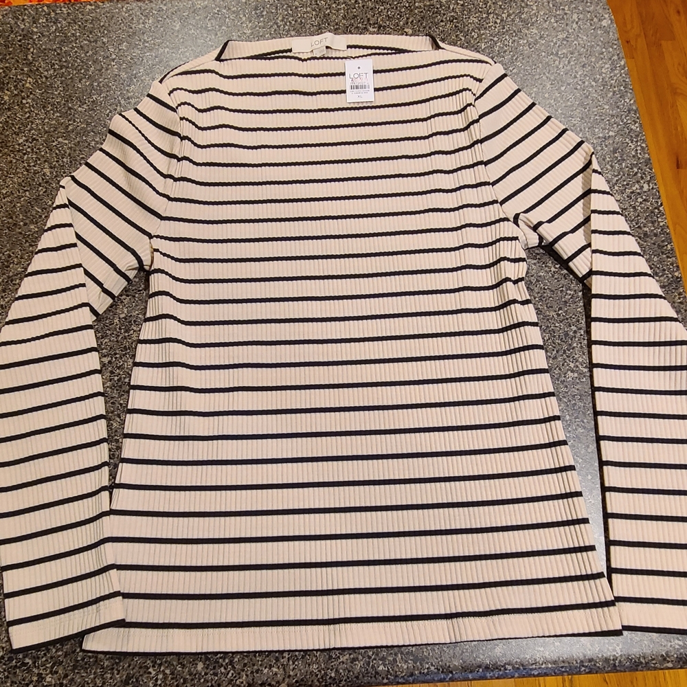 LOFT Black and Cream Ribbed Top